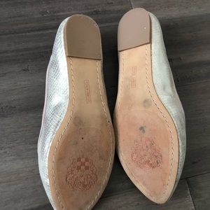 Vince Camuto balerins